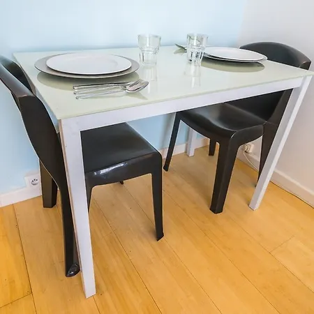 Cosy Bastille Apartment Paris
